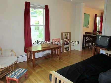 2nd image of 22 Cogswell Ave