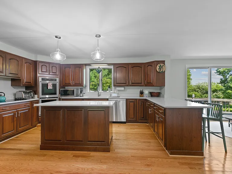 30 Battery Ln — Photo 6