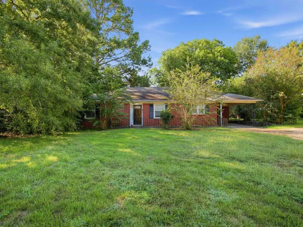 3060 Pelzer Ave, Montgomery, AL 36109