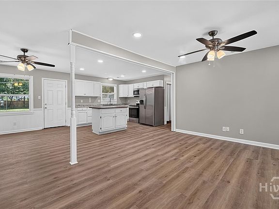 5th image of 1907 E 63rd Street