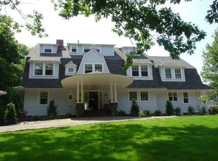 515 York St, York, ME 03909