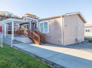 86 Ridgecliff Dr, Richland, WA 99352