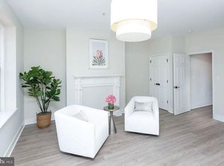 1122 N Calvert St APT 1, Baltimore, MD 21202