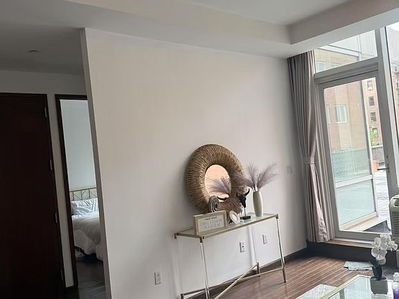4th image of 4205 Parsons Blvd APT 2B