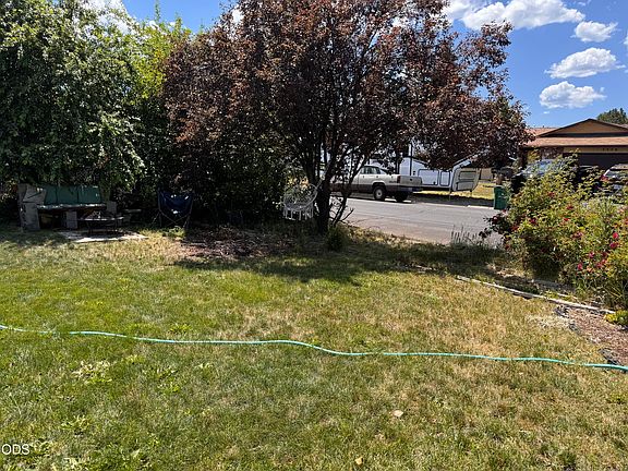 3rd image of 5359 Eastwood Dr