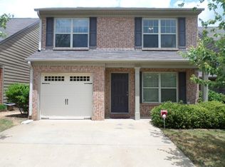 305 Lauren Dr, Fairburn, GA 30213