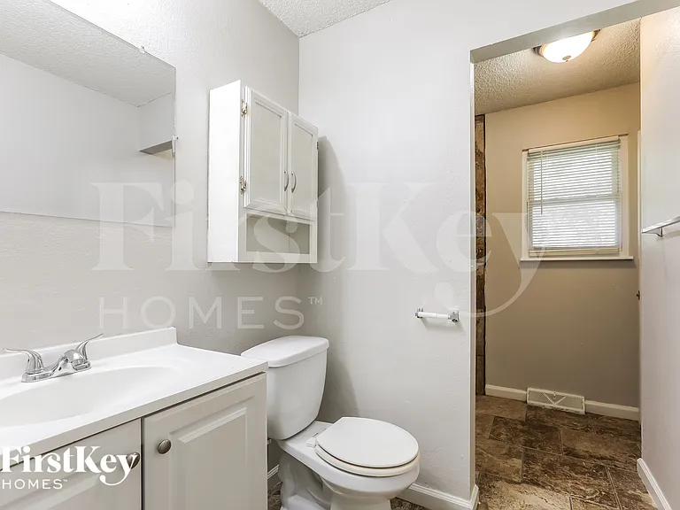1805 SW Speas Dr — Photo 12