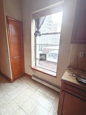 Rented by Highline Residential | media 7