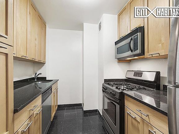 2nd image of 145 4th Ave APT 16E