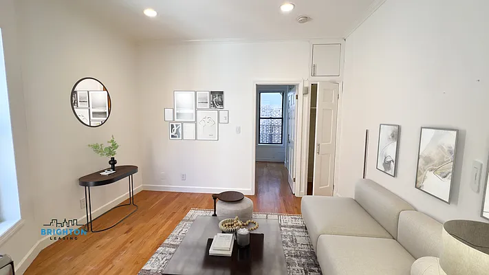 Rented by Brighton Management | media 6