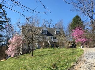 6685 Bear Creek Rd, Marshall, NC 28753