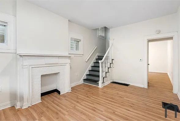 147 N Burgess Ave #147 — Photo 21