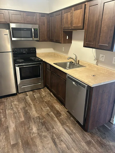 1 bed, 575 sqft, $850 — Photo 4