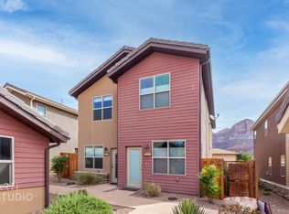 77 Juniper Ln, Springdale, UT 84767