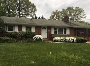 6707 Ruskin St, Springfield, VA 22150