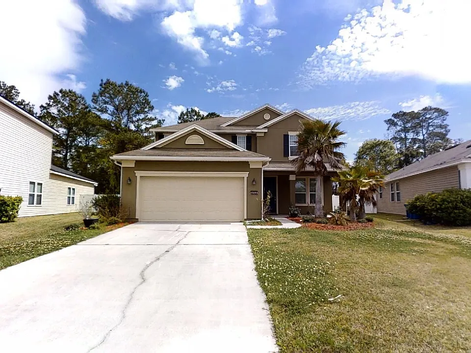15695 Lexington Park Blvd