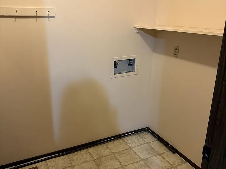 6245 Normandy Dr #10 — Photo 18