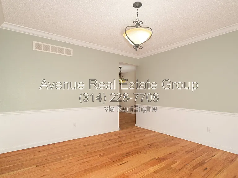 2268 Kittridge Ct — Photo 11