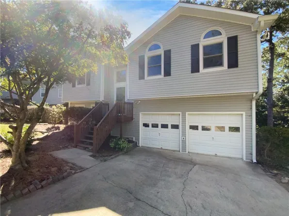 832 Overlook Trl, Canton, GA 30115