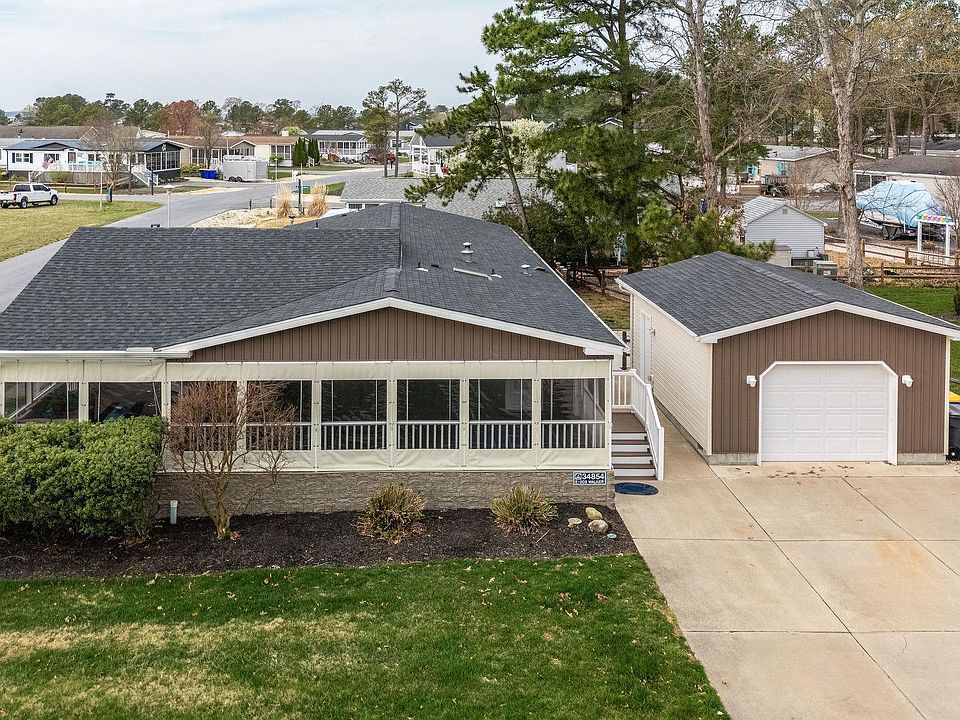 1st image of 34854 Clew St #53190