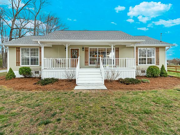 4th image of 340 N Mouse Creek Rd NW