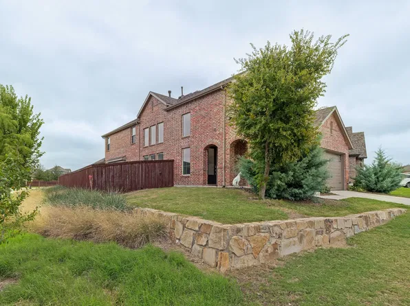 1805 Pelham Dr, Aubrey, TX 76227