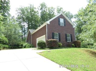 253 Claystone Woods Dr, Athens, GA 30606