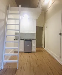 Rented by New York Residence