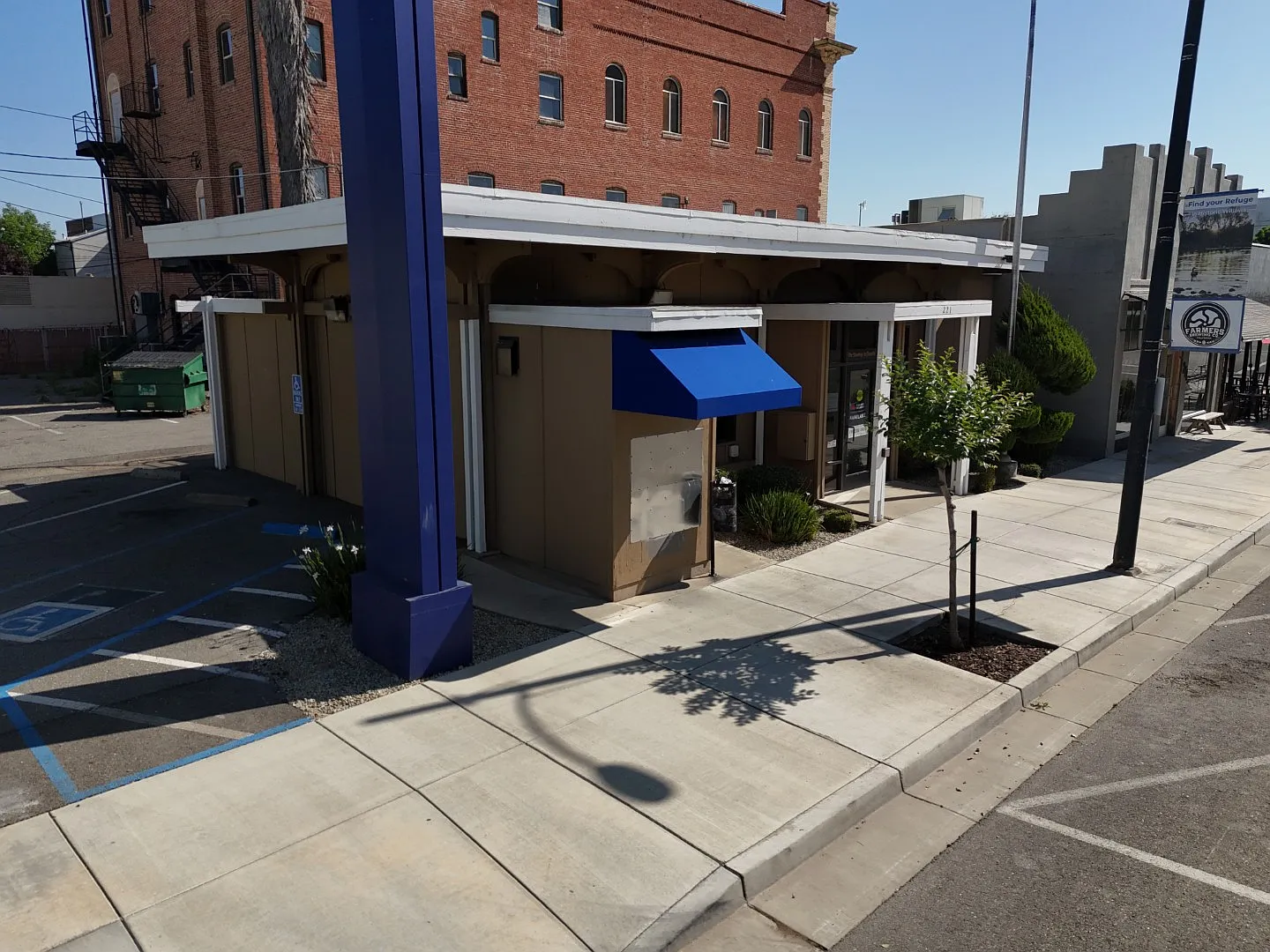1 bed, 1376 sqft, $1,200 — Photo 2