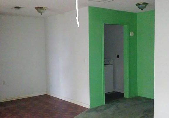 2nd image of 401 N San Jacinto Ave