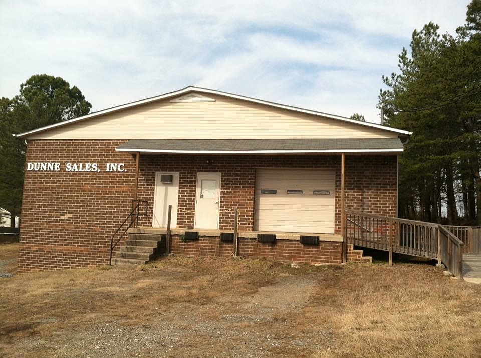 2nd image of 5740 Rocky Mount Rd