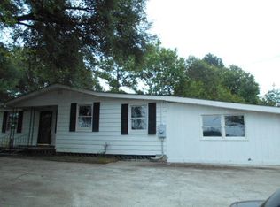 1094 Queenie Rd, Moncks Corner, SC 29461