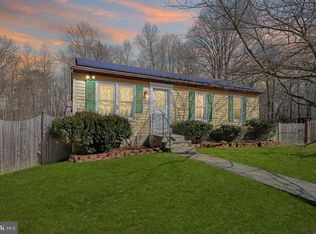 7863 Wenwell Ct, Pasadena, MD 21122