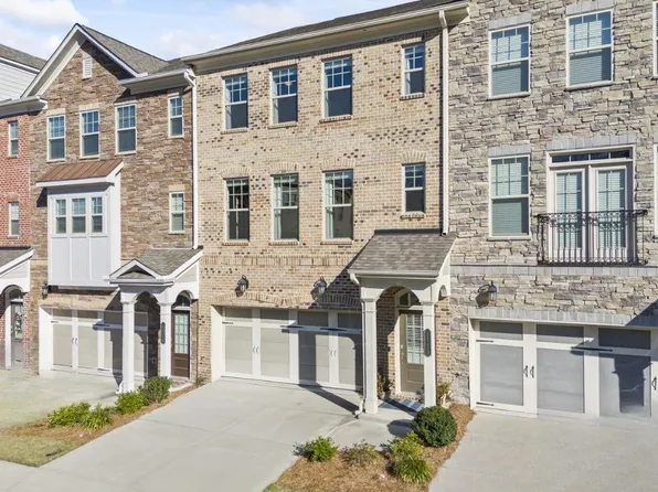 4113 Barry Pl, Chamblee, GA 30341