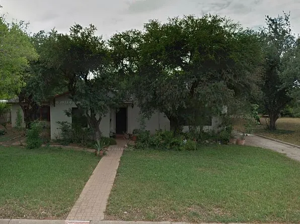 37 Poinsettia Pl, Brownsville, TX 78520