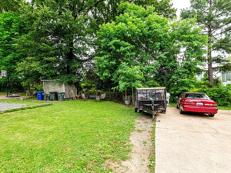 1519 N Stafford St #B — Photo 27