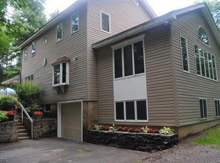 509 Ridge Rd, Newton, NJ 07860