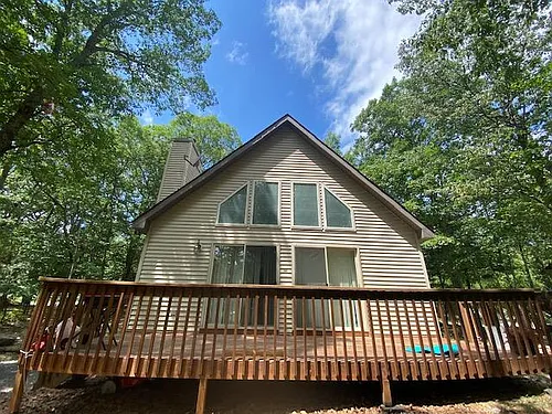 144 Lakeview Dr Photo 1