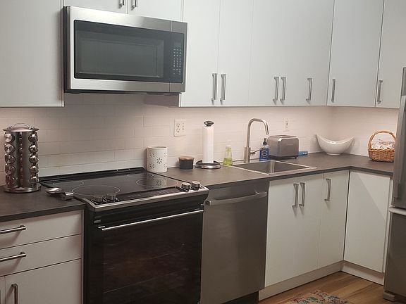Brand new renovated kitchen