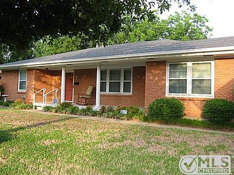 1st image of 3625 Labadie Dr
