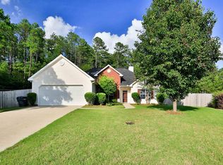 805 Plantation Ct, Loganville, GA 30052