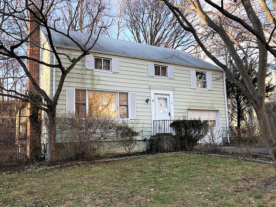 1st image of 5 Warner Dr
