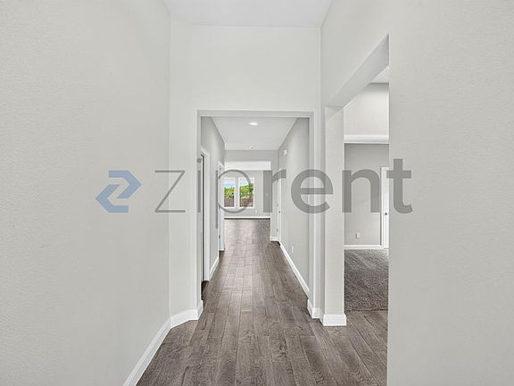 4th image of 2325 Emerald Springs Dr