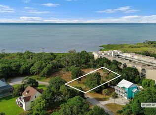 110 Sandpiper Ln, Indian Beach, NC 28512