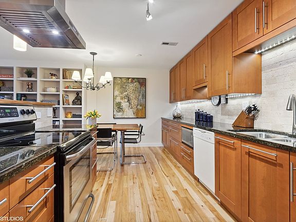 4th image of 1777 W Crystal Ln Unit 304