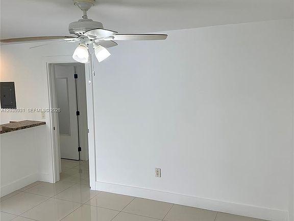 3rd image of 3071 SW 27th Ave APT 25