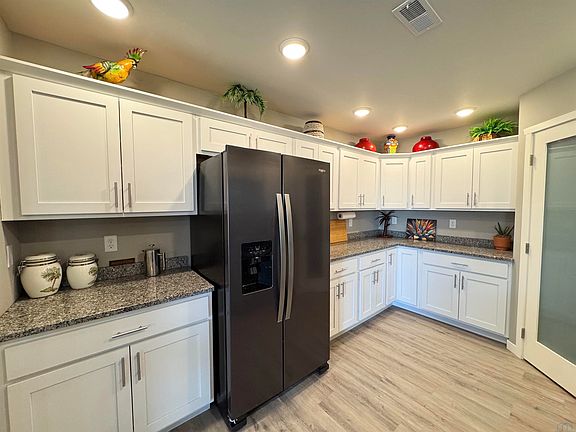 5th image of 1821 W 6th St #5
