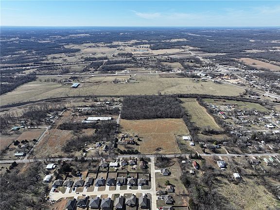 2nd image of 233 Fair Rd