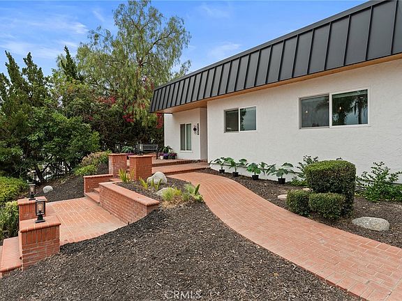 3rd image of 5931 Maury Ave