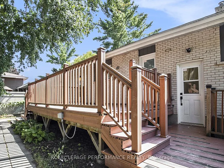 33 Majestic Dr — Photo 19